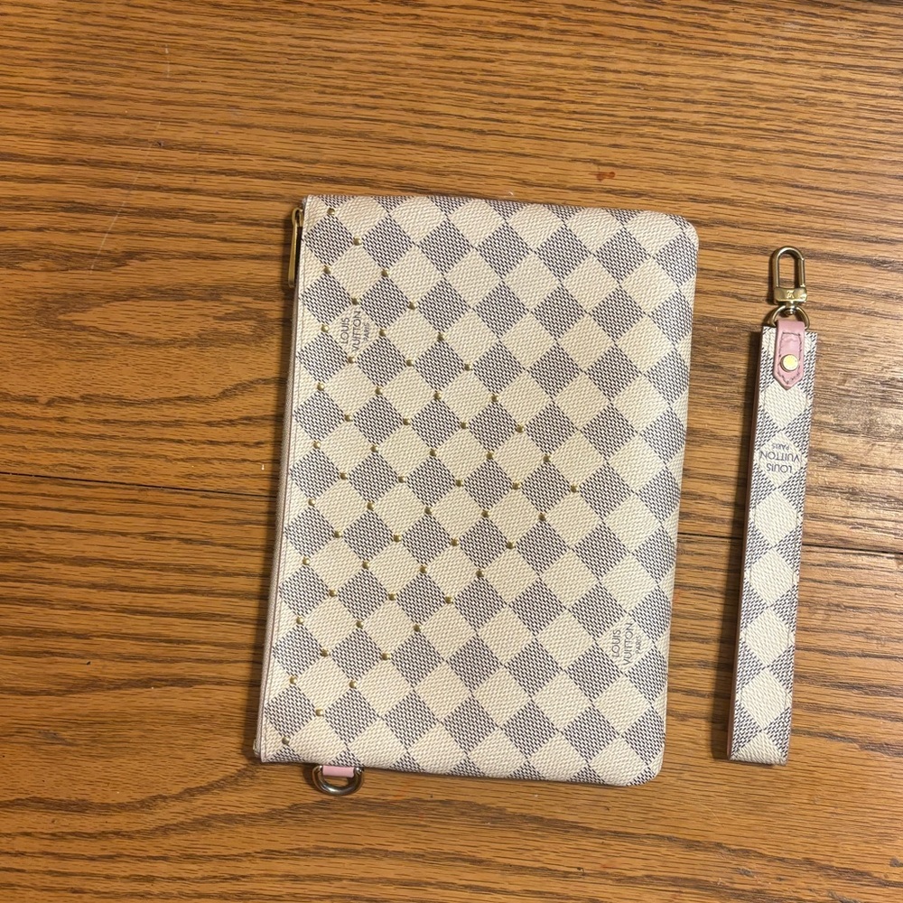 Louis Vuitton clutch